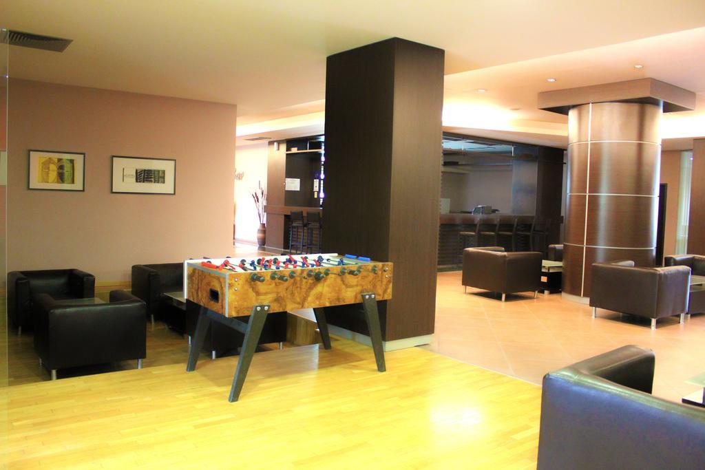 Kendros Hotel Пловдив Экстерьер фото