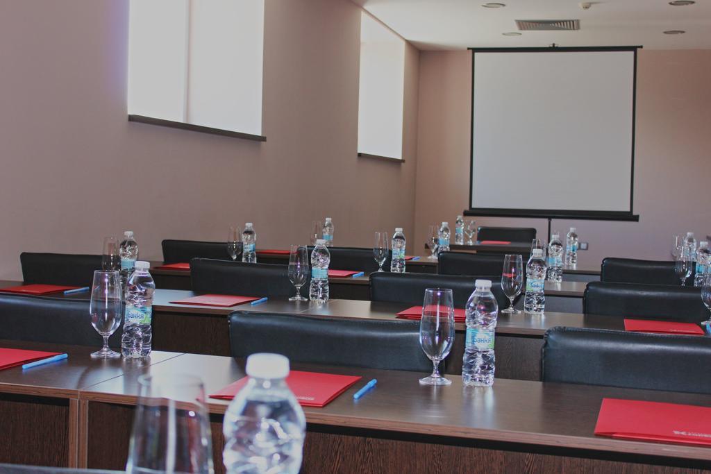 Kendros Hotel Пловдив Экстерьер фото