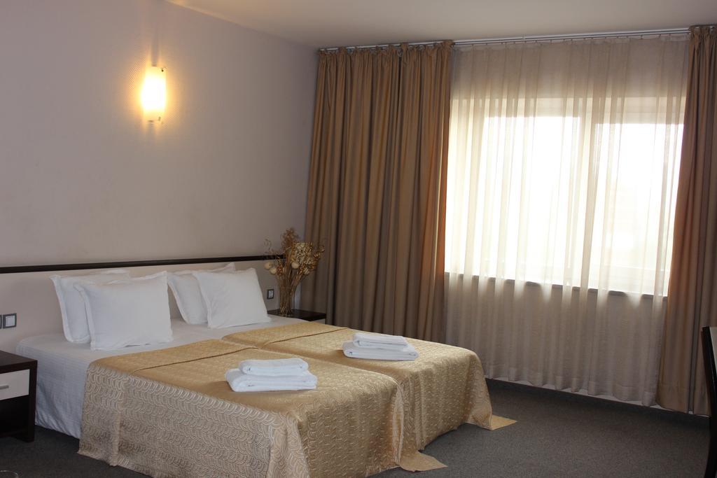 Kendros Hotel Пловдив Номер фото
