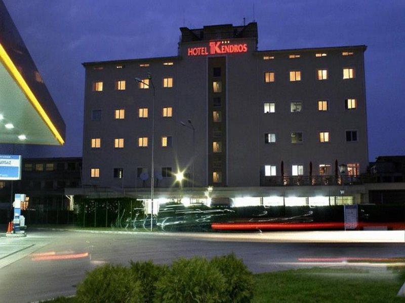 Kendros Hotel Пловдив Экстерьер фото