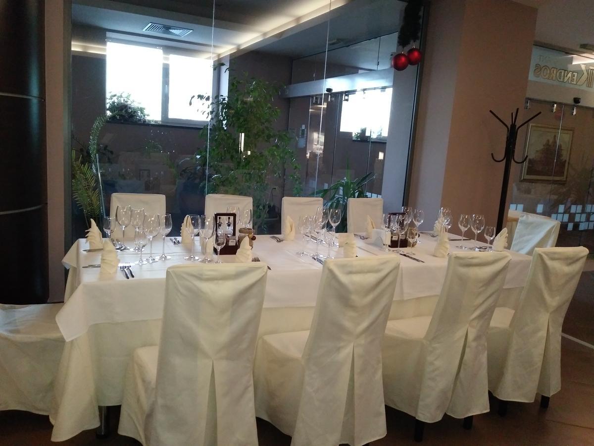 Kendros Hotel Пловдив Экстерьер фото