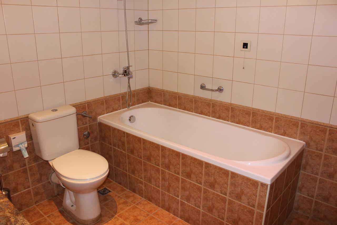 Kendros Hotel Пловдив Экстерьер фото
