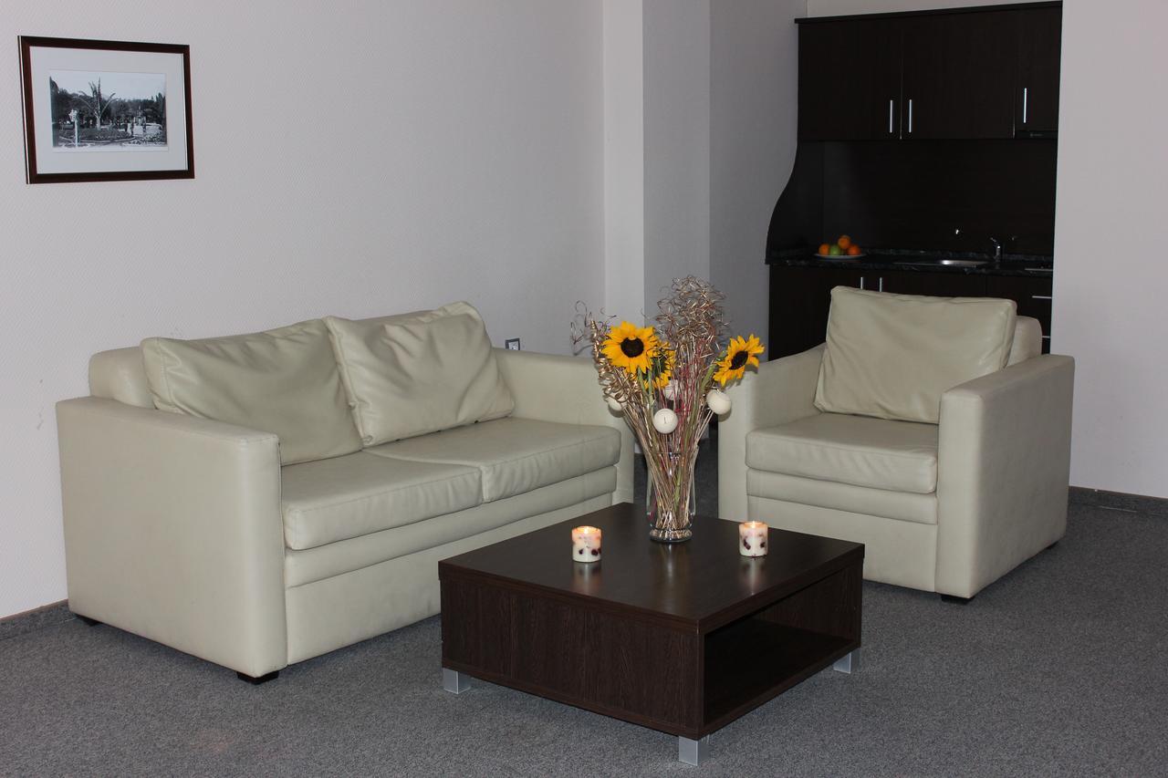 Kendros Hotel Пловдив Экстерьер фото