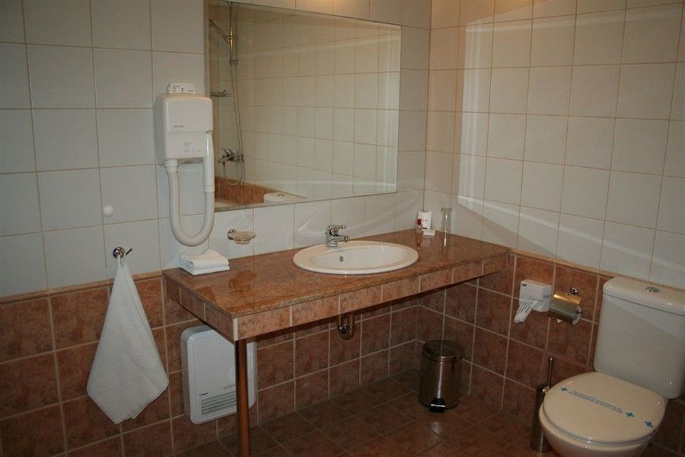 Kendros Hotel Пловдив Экстерьер фото