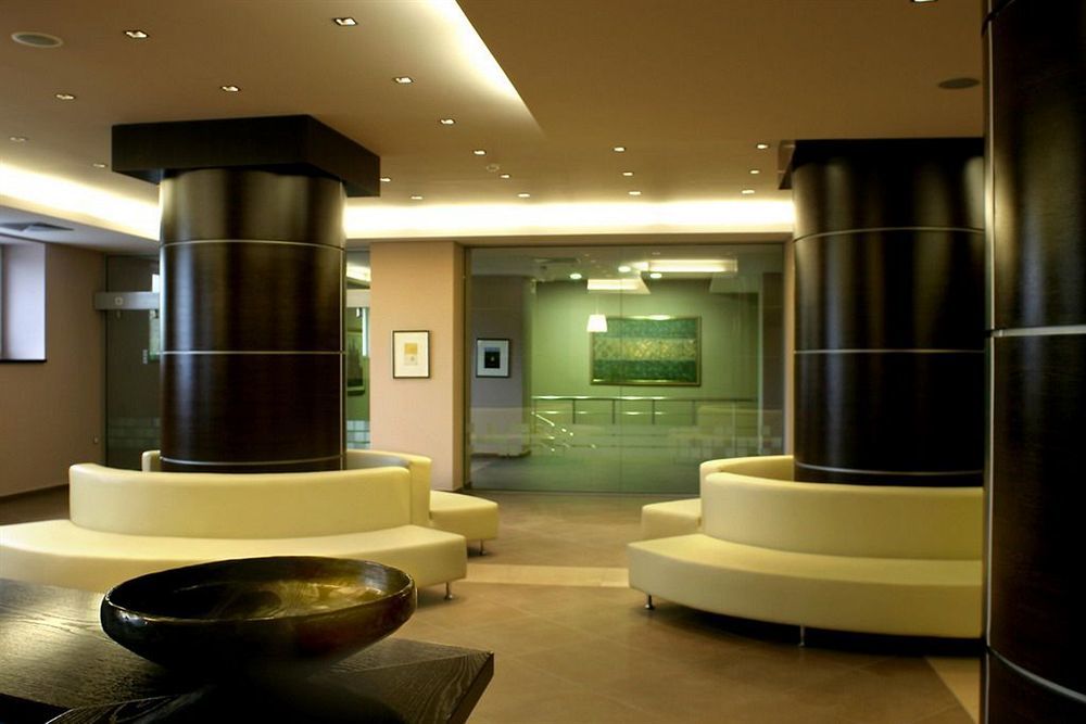 Kendros Hotel Пловдив Экстерьер фото